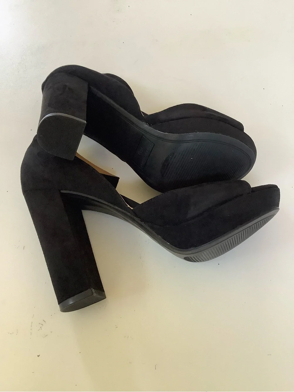 American Eagle Black Suede Platform Peep-Toe Heels with Ankle Buckle 5.5 - Picture 4 of 7